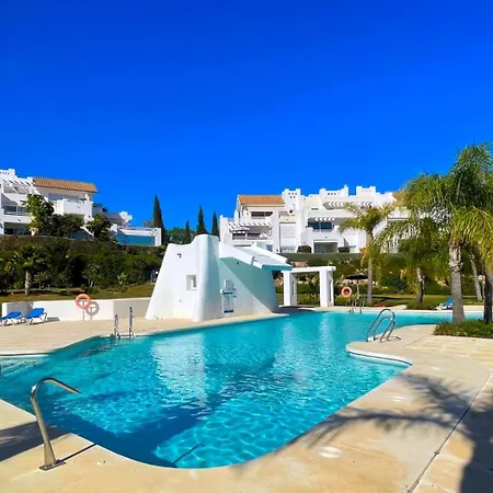 Luxury Penthouse Alcazaba Lagoon 521 Ehhouse Estepona